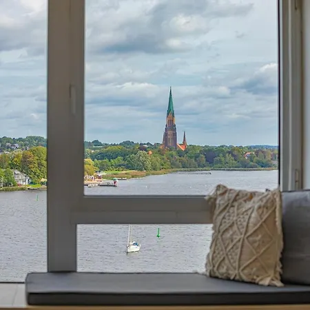 Moderne Ferienwohnung Mit Blick Aufs Wasser Schleswig